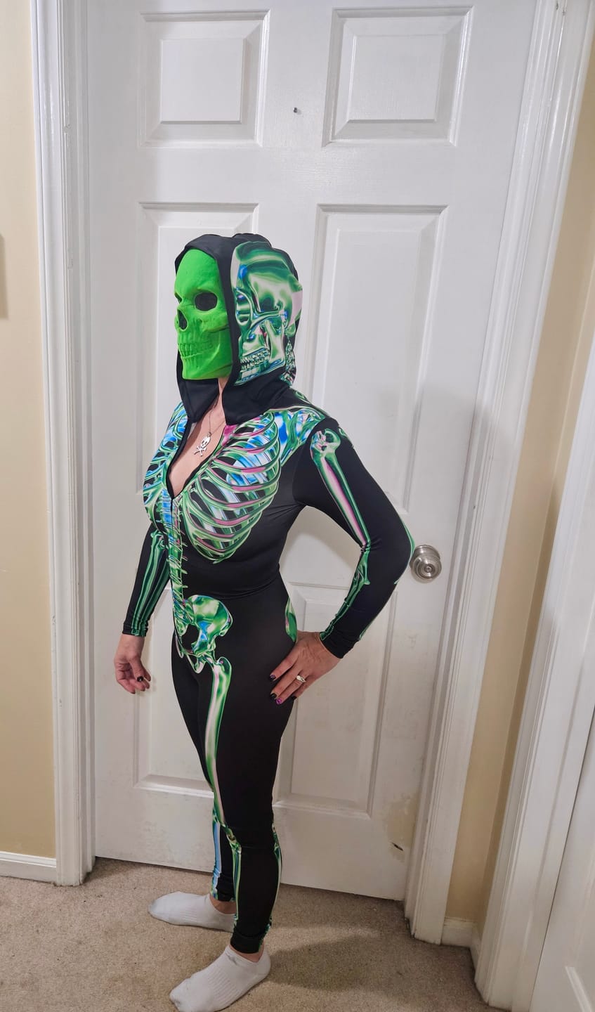 Customer photo review of Emerald Skeleton Hooded Costume
