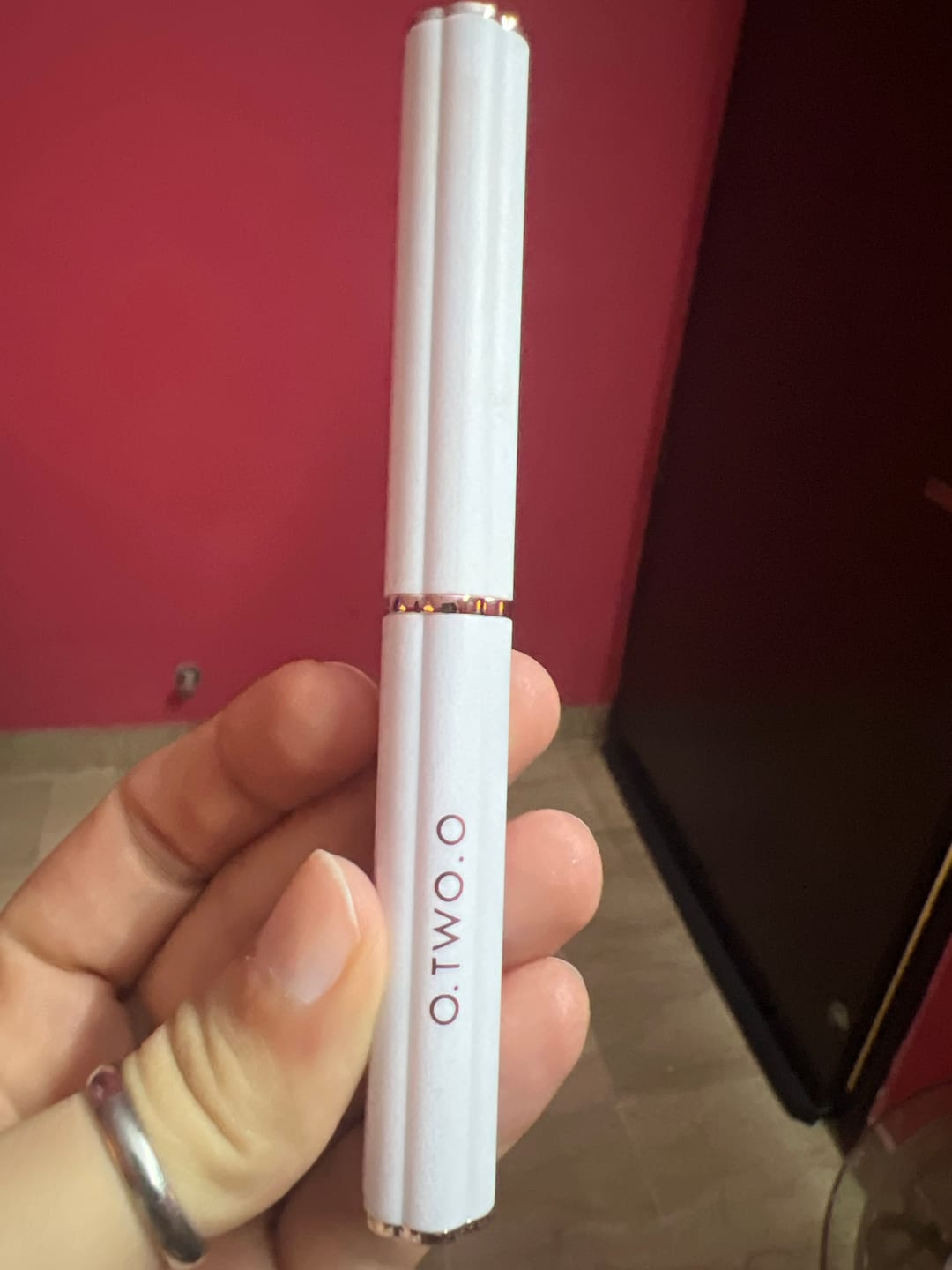Customer photo review of O.TWO.O MOIST COLOR CHANGING LIP BALM