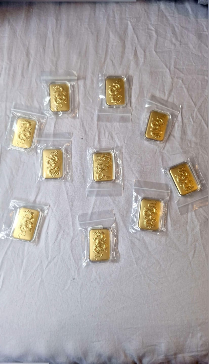 Customer photo review of 24K Yellow Gold Essential Dragon Piece