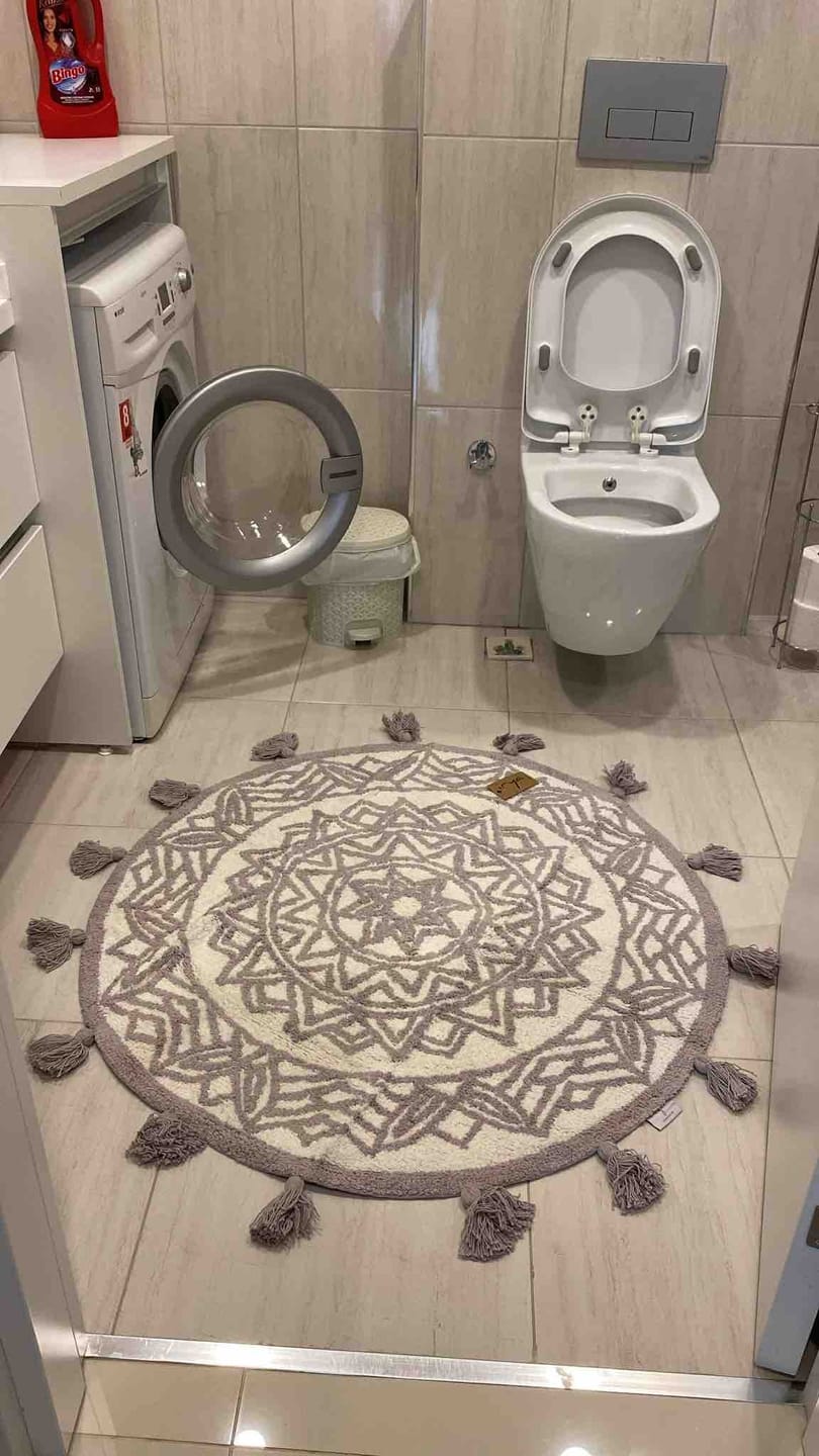 Customer photo review of Pina Yuvarlak Banyo Paspası %100 Pamuk 100x100 Gri