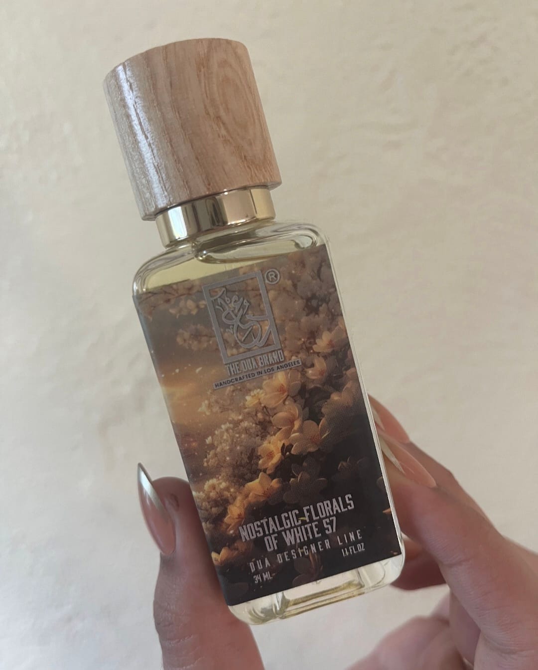 Customer photo review of Nostalgic Florals Of White 57