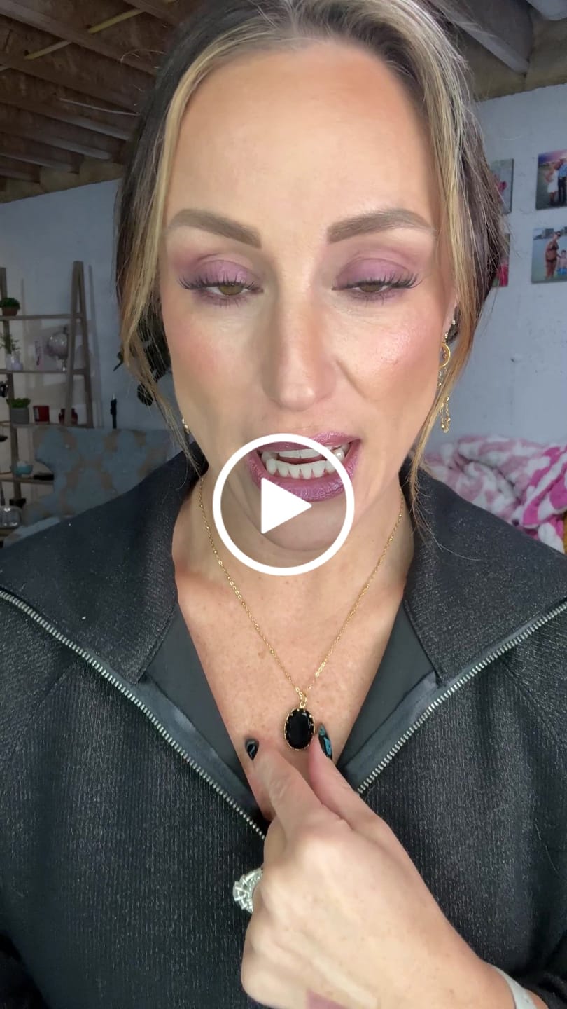 Customer video review of Amethyst Gemstone Necklace