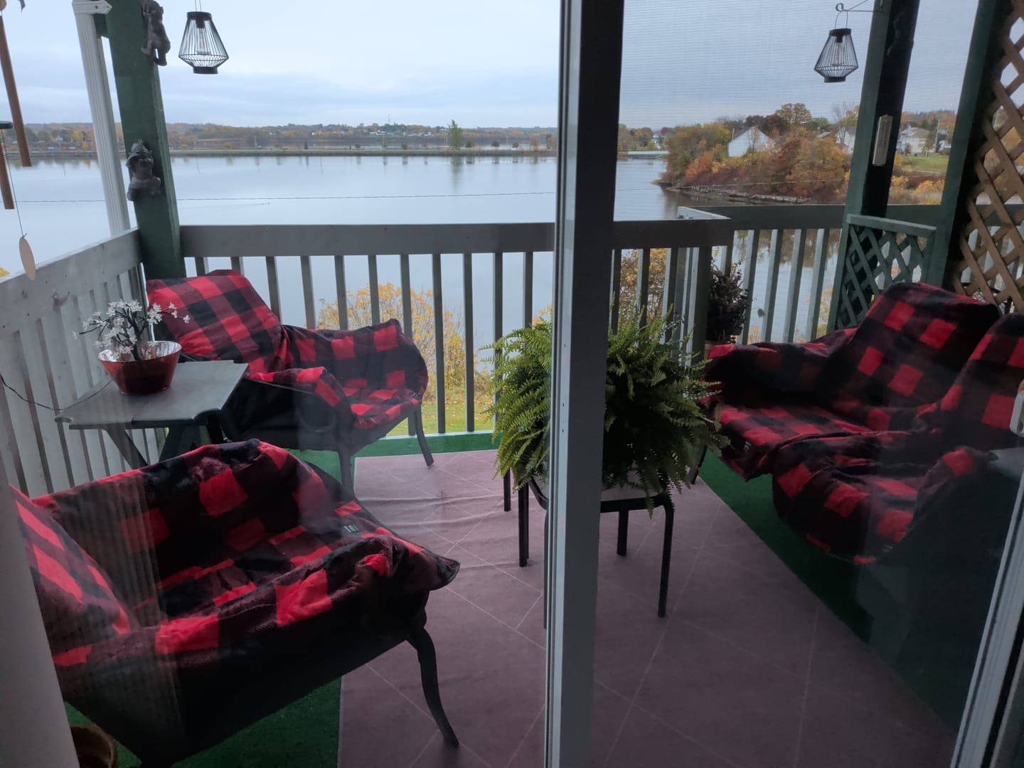 Customer photo review of The Chair Blanket