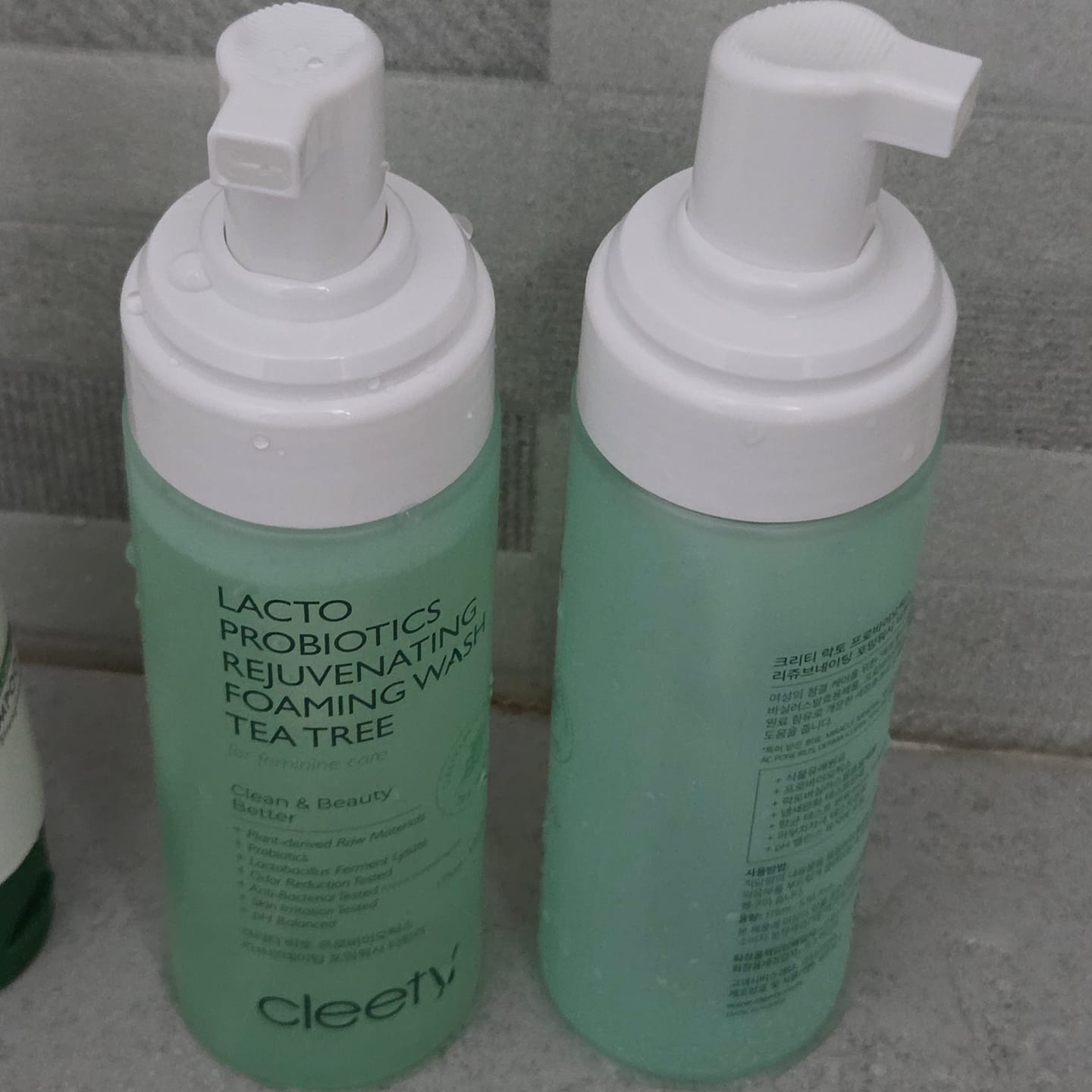 Customer photo review of cleety Lacto Probiotics Rejuvenating Foaming Wash Tea Tree 175ml