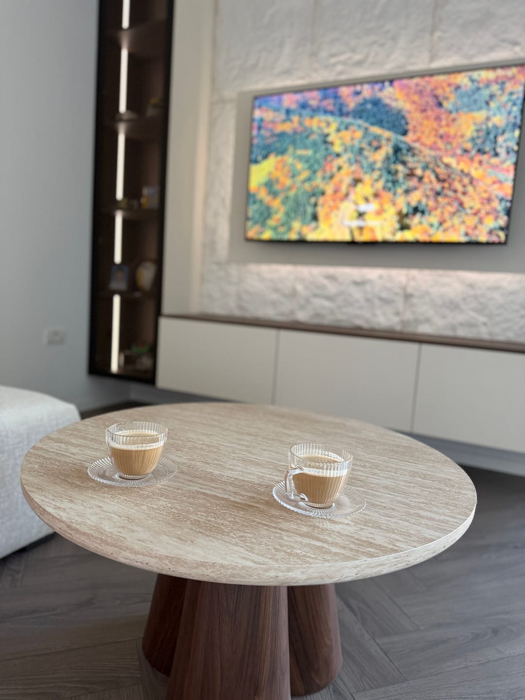 Customer photo review of Masuta cafea FRIDA, travertin/nuc, 80x46 cm