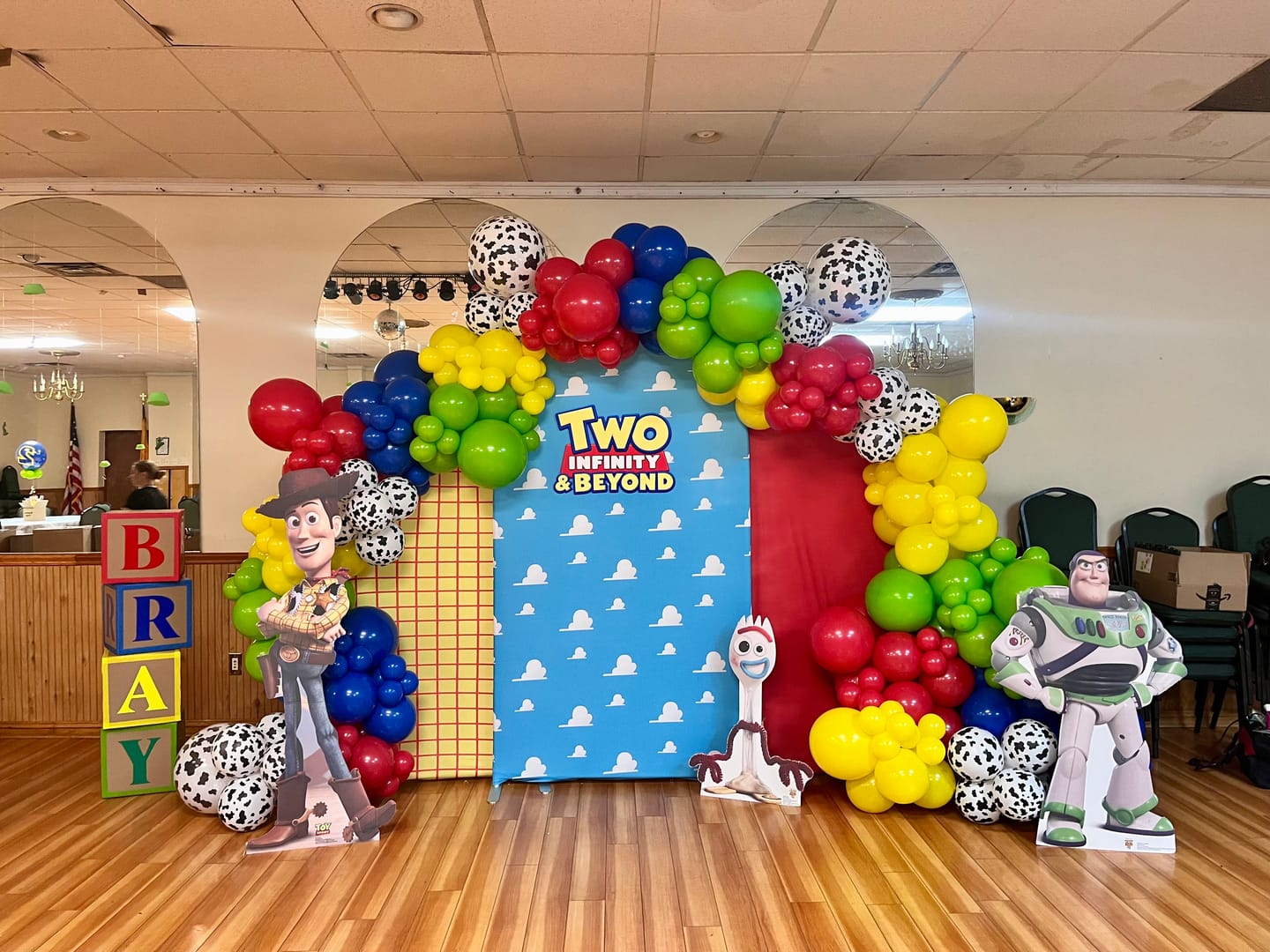 Customer photo review of Aluminum Alloy Chiara Arch Backdrop Wall Stand And Cover Set For Baby Shower Birthday Wedding Party Decoration