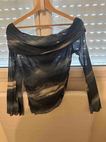 Customer photo review of Ninonine "Lyra" | Abstract Midnight Off-Shoulder Asymmetrical Top