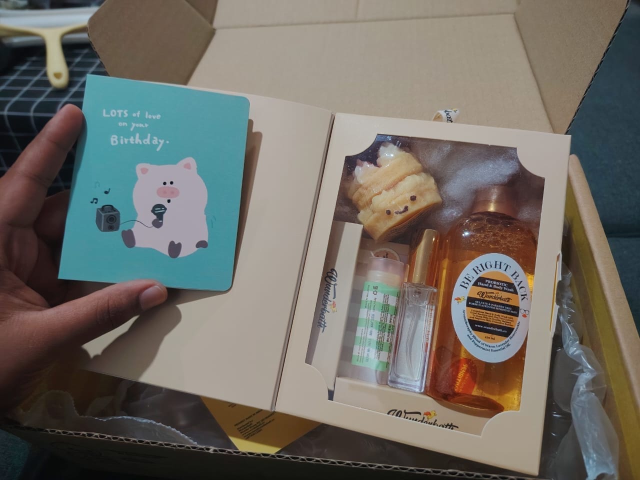 Customer photo review of Happy Wunder Day Gift Set