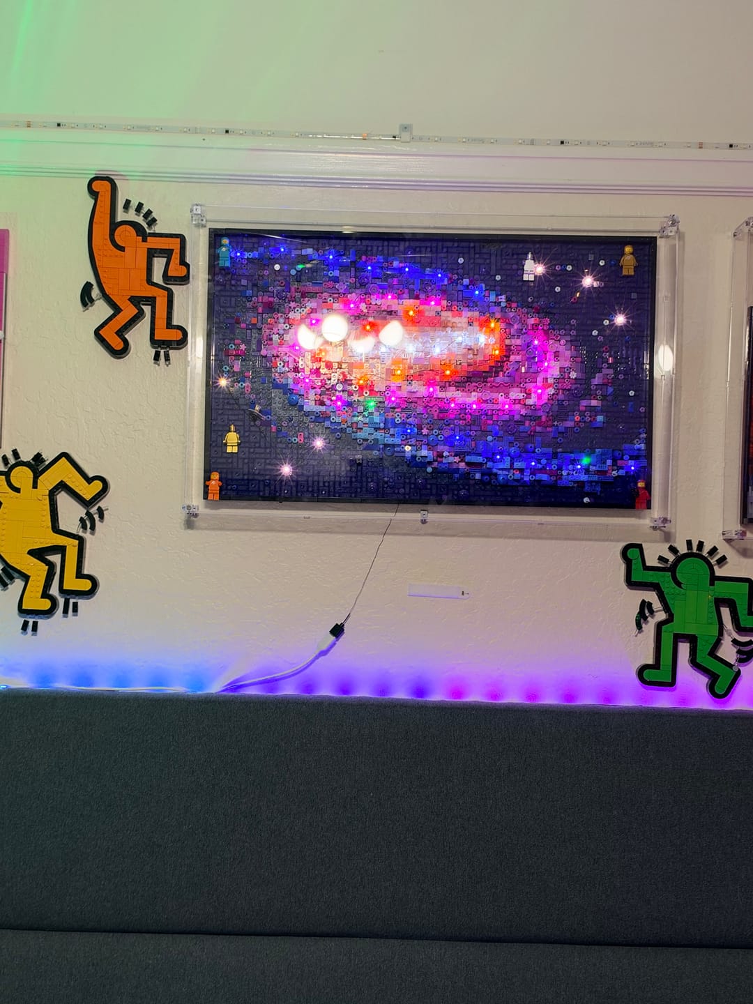 Customer photo review of Wall Mounted Display Case for LEGO® 31212 Art The Milky Way Galaxy