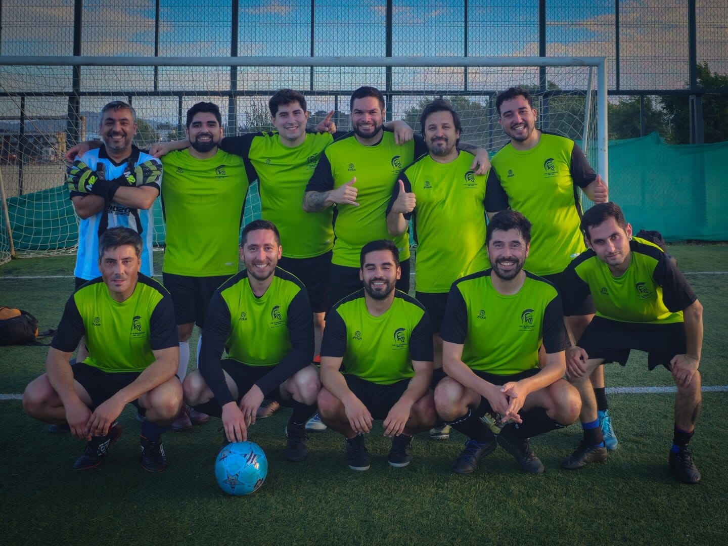 Customer photo review of Camiseta de Futbol y Short -Verde Lima Negro - Four Empoli