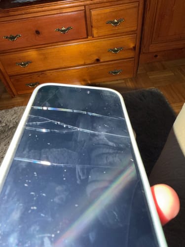 Customer photo review of Protector de pantalla 3 en 1 - iPhone