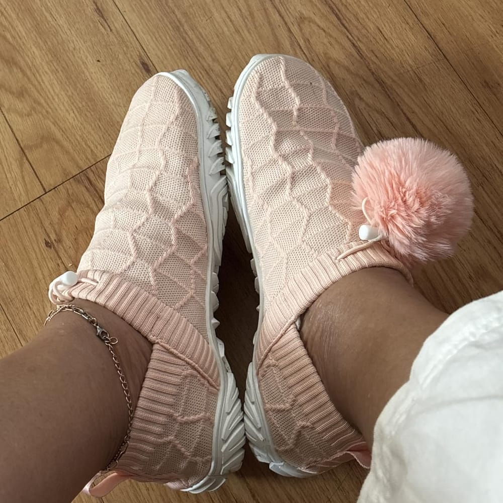 Customer photo review of CloudSteps - Walk all day without bunion pain from your very first step