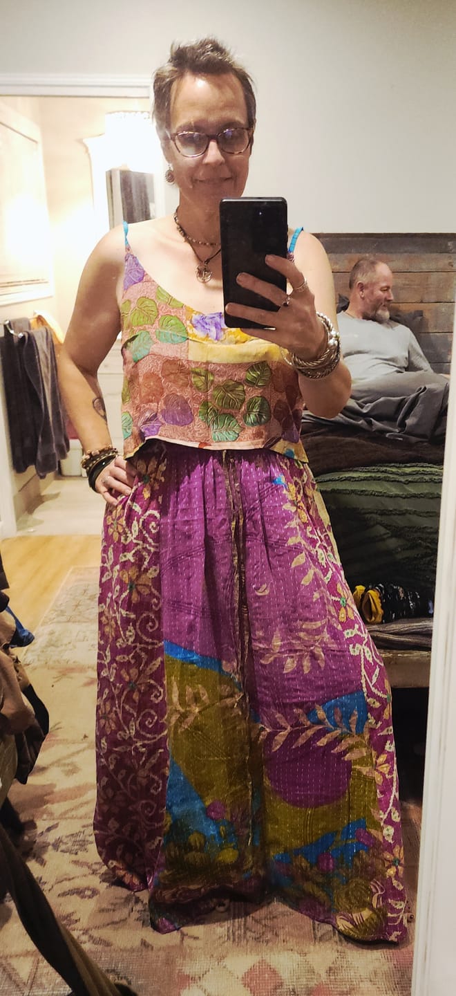 Customer photo review of Rasika Kantha Skirt M (015)