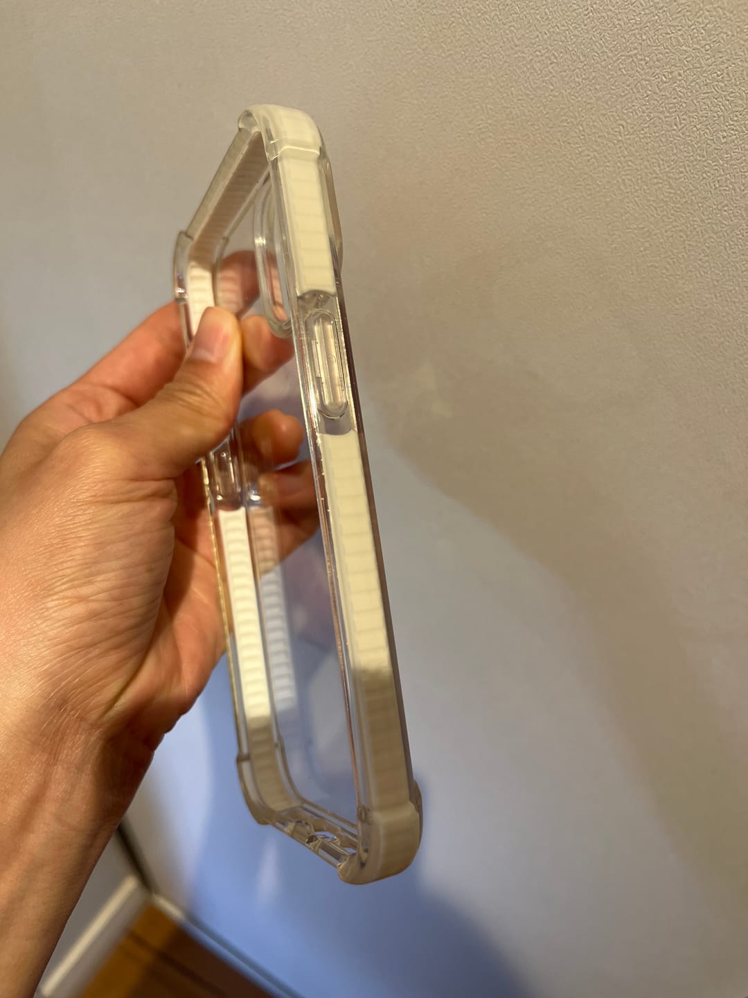 Customer photo review of Colour Bumper Transparent Ultra Protective iPhone Case