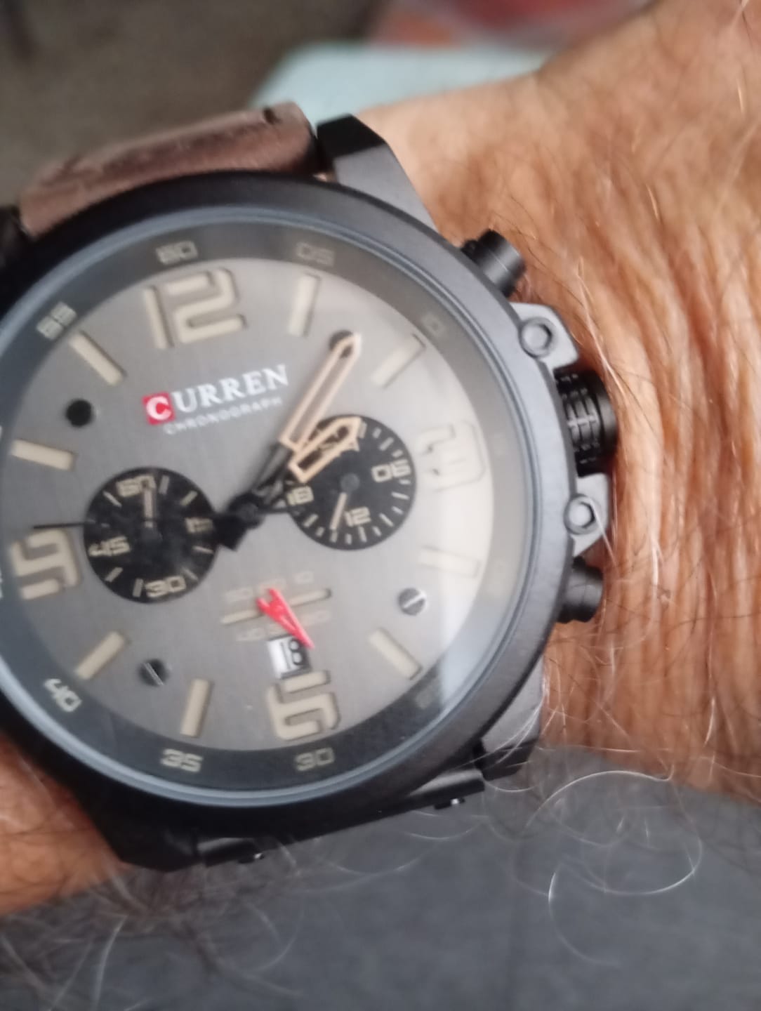 Customer photo review of Curren Sofia® orologio uomo pelle