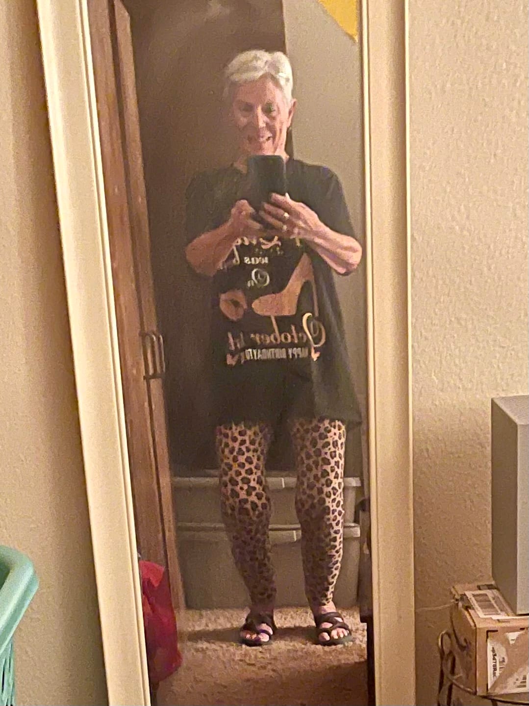 Customer photo review of QUEEN 1ST OCTOBER UNISEX SHIRT