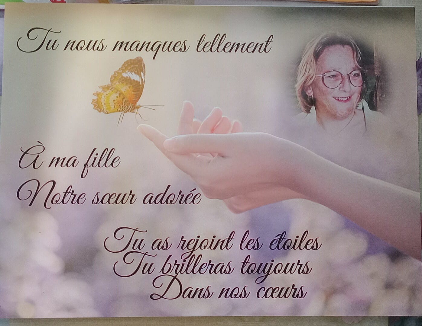 Customer photo review of Plaque Funéraire Petit Papillon