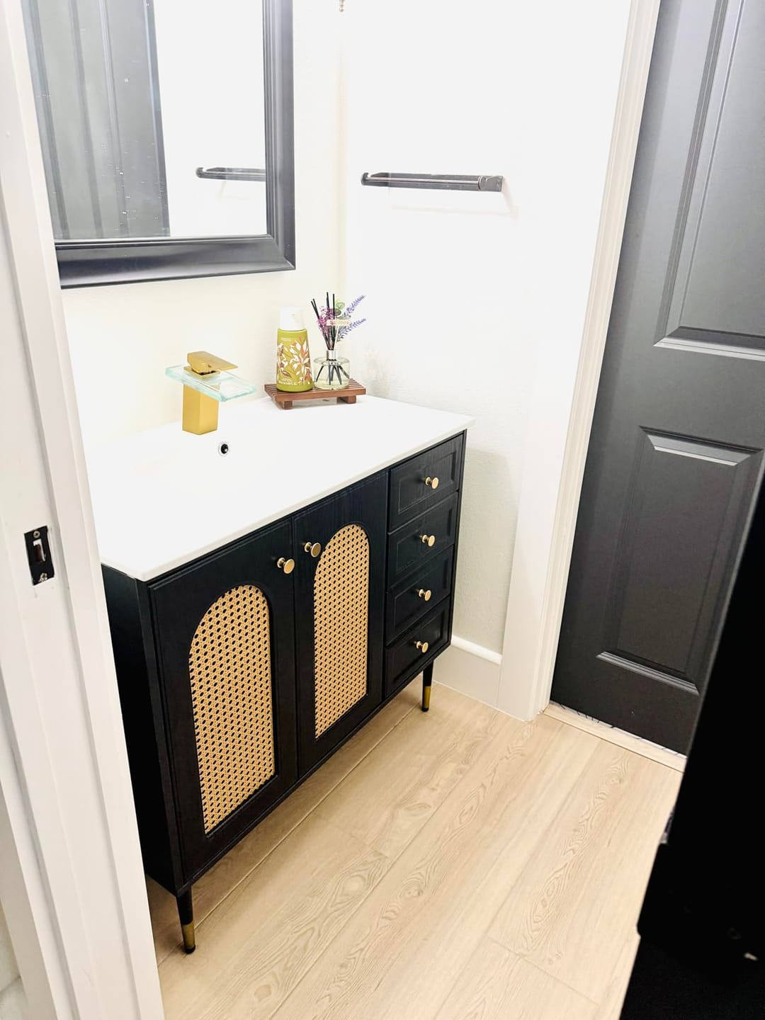 Customer photo review of Grenaa - Single-Hole Dual-Spout Purifier Kitchen Faucet with LED Waterfall