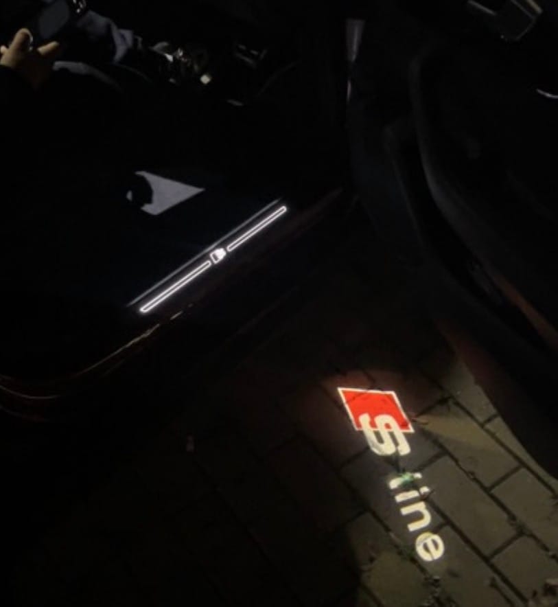 Customer photo review of AUDI DOOR LIGHTS