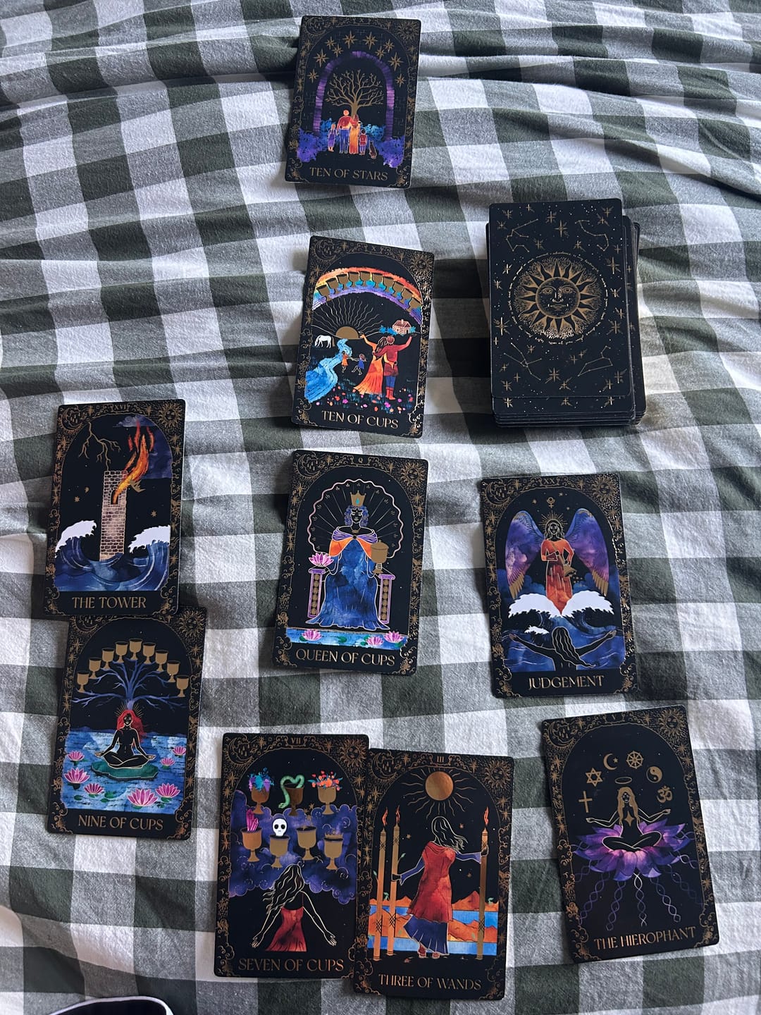 Customer photo review of Dreamy Moons Tarot