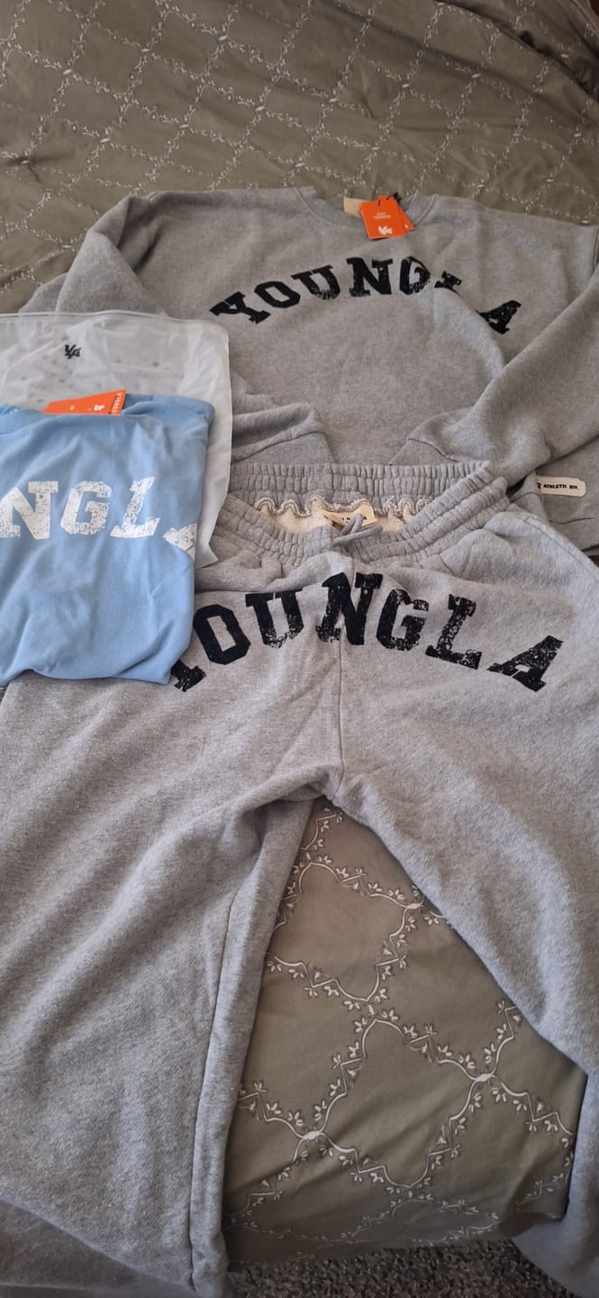 Customer photo review of 5261 - Arc Collection - Crewnecks