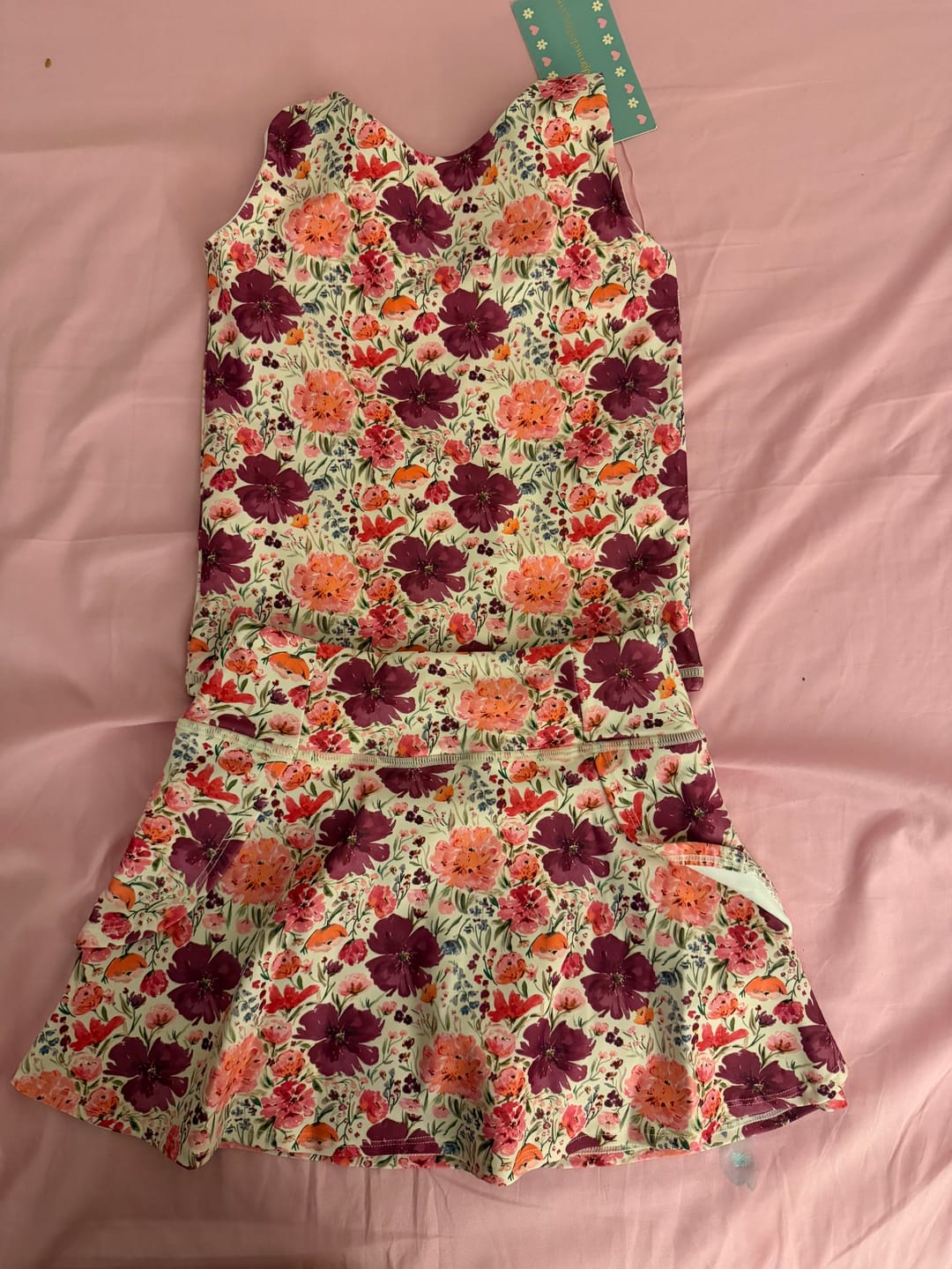 Customer photo review of Wildberry Bloom Poppy Athletic Set