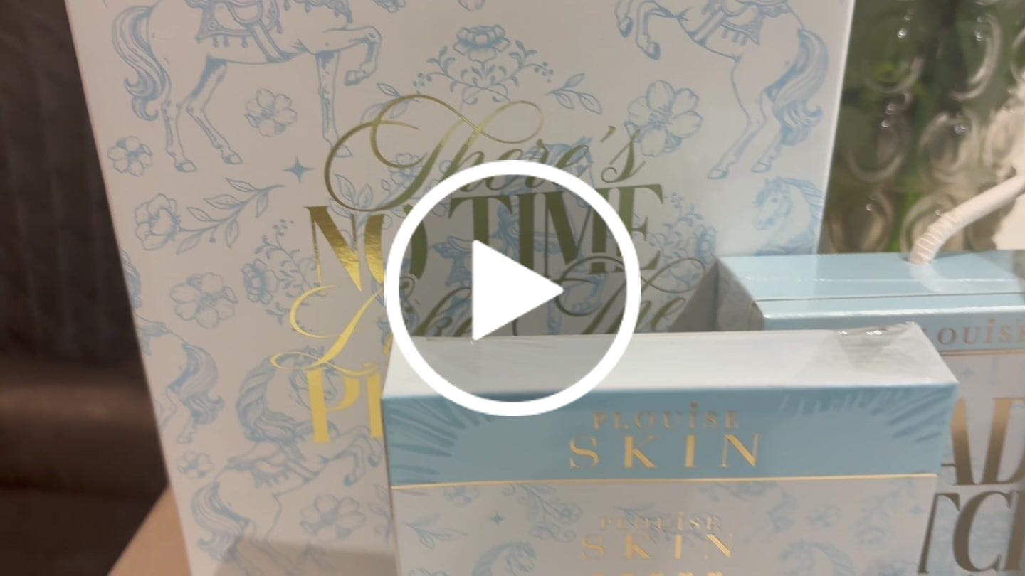 Customer video review of There's No Time Like The Present 8-Piece Beauty Gift Set