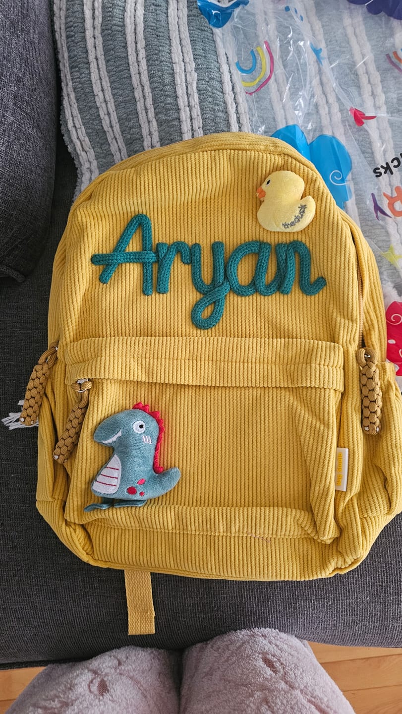 Customer photo review of K&C - Personalized Knitted Backpack