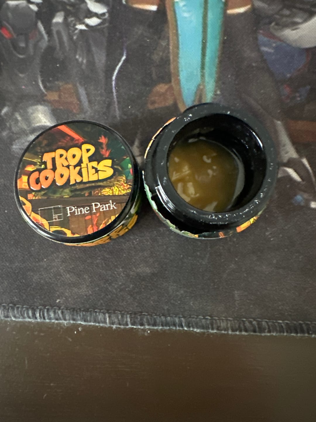 Customer photo review of Trop Cookies Live Rosin Budget Bucket 4g