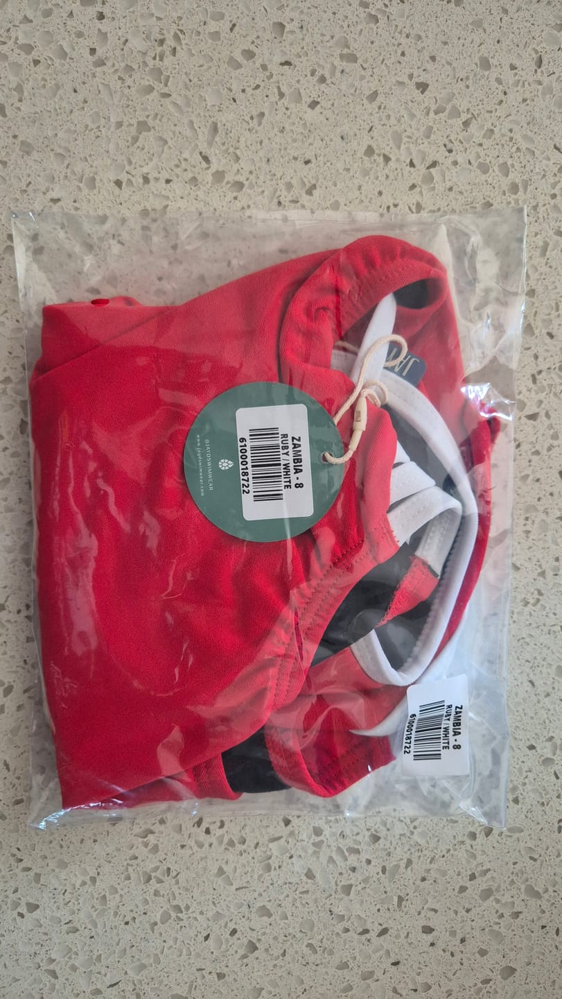 Customer photo review of ZAMBIA ONE PIECE - Ruby|White