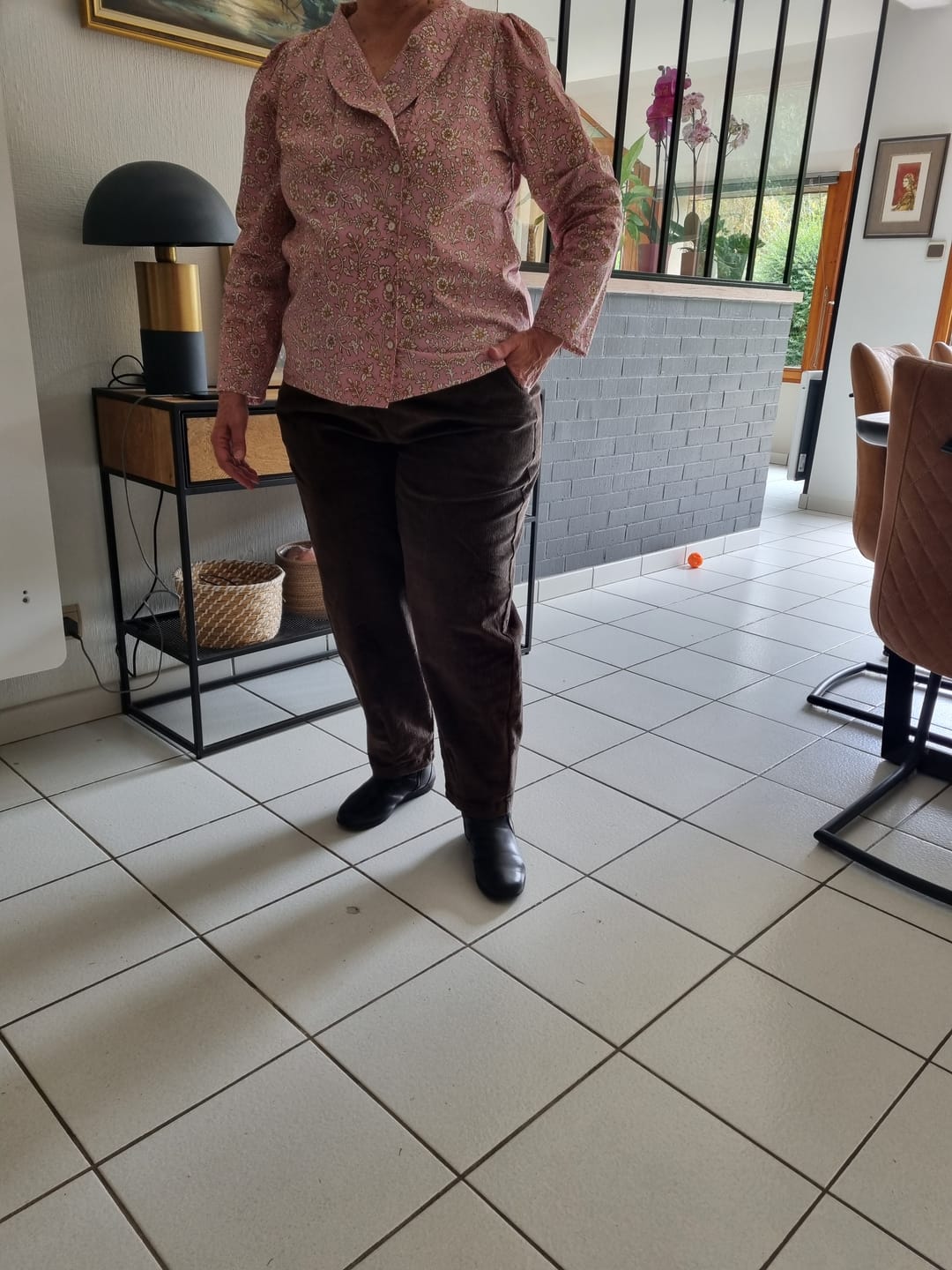 Customer photo review of Pantalon Brieuc velours côtelé chocolat