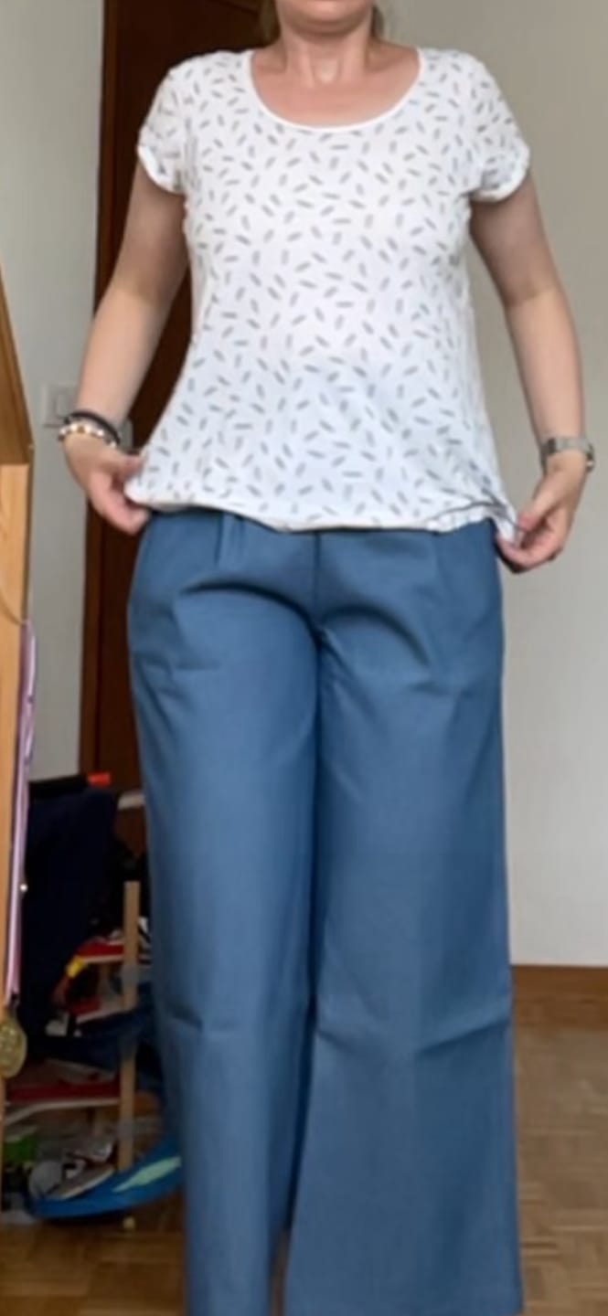 Customer photo review of Pantalon Alex - Jean de coton bleu stone