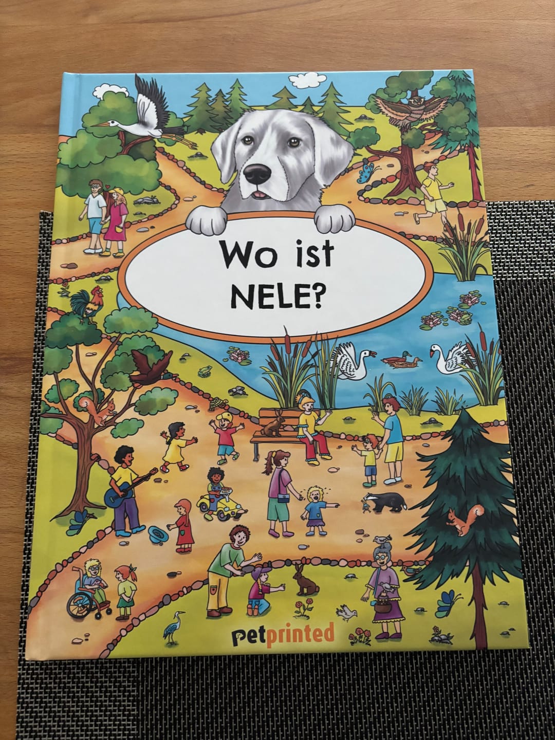Customer photo review of Personalisiertes Hunde-Wimmelbuch - Wo bist du?