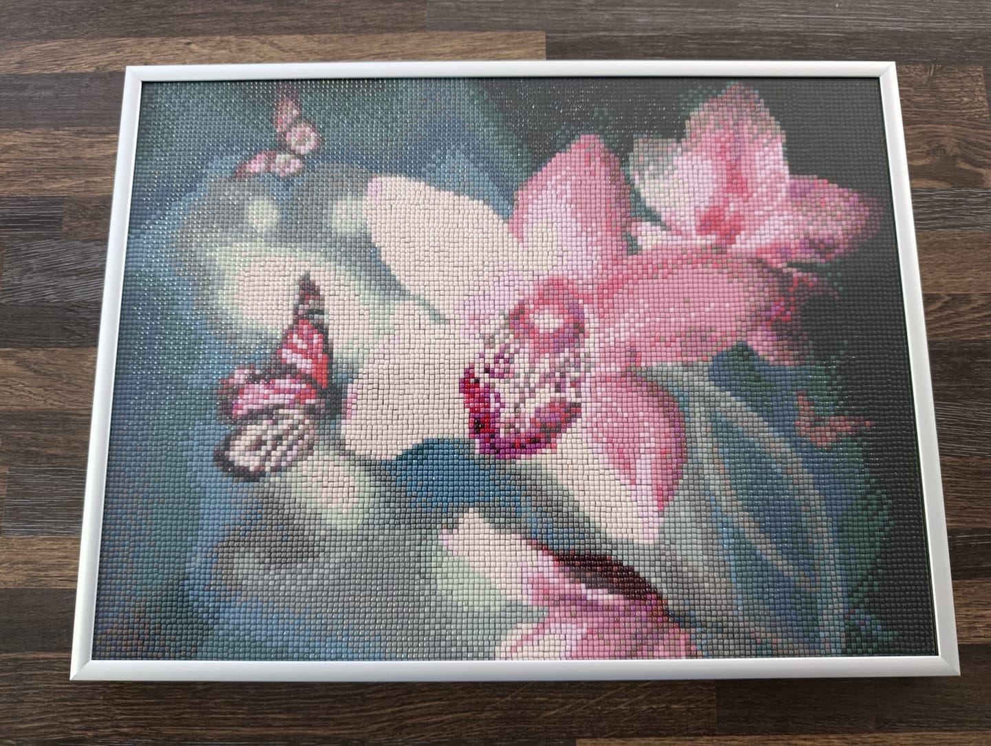 Customer photo review of Broderie Diamant - Papillon et Orchidée