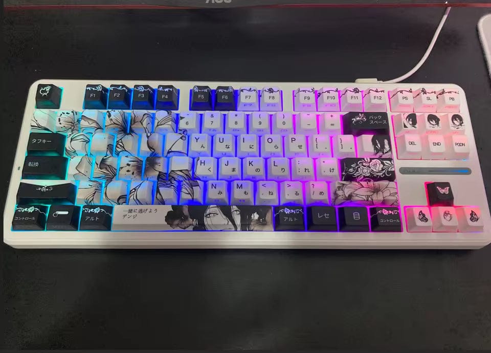 Customer photo review of Chainsaw Man Reze Keycaps - Black and White