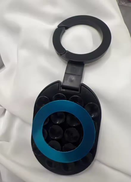 Customer photo review of BrackMag™ - Soporte Magnético 3 en 1 y Rotación 360°