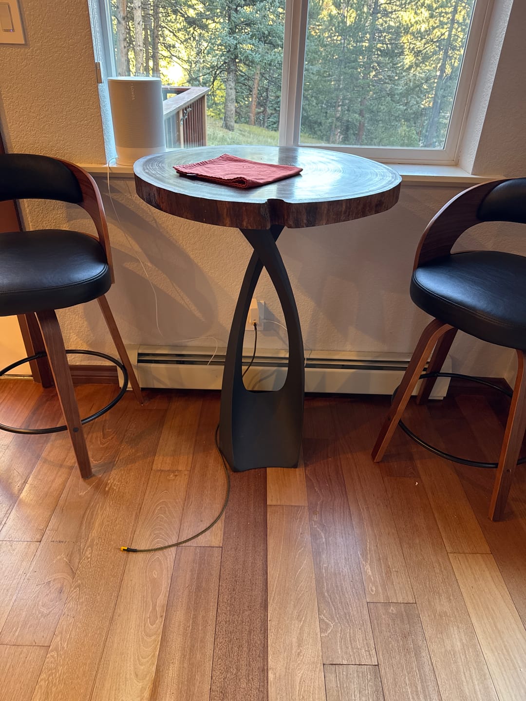 Customer photo review of Counter Table Base 34" H for Woodworking Projects - 614 Tulipe