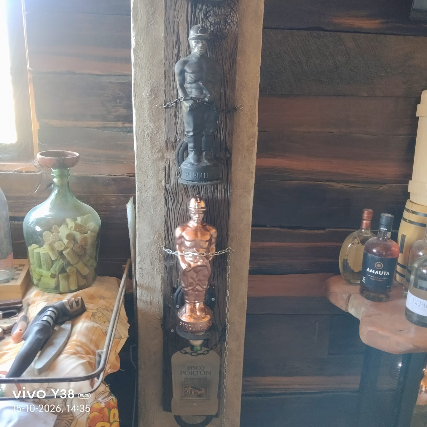 Customer photo review of Pisco Pirquinero 40º Cobre Blanco 750 ml