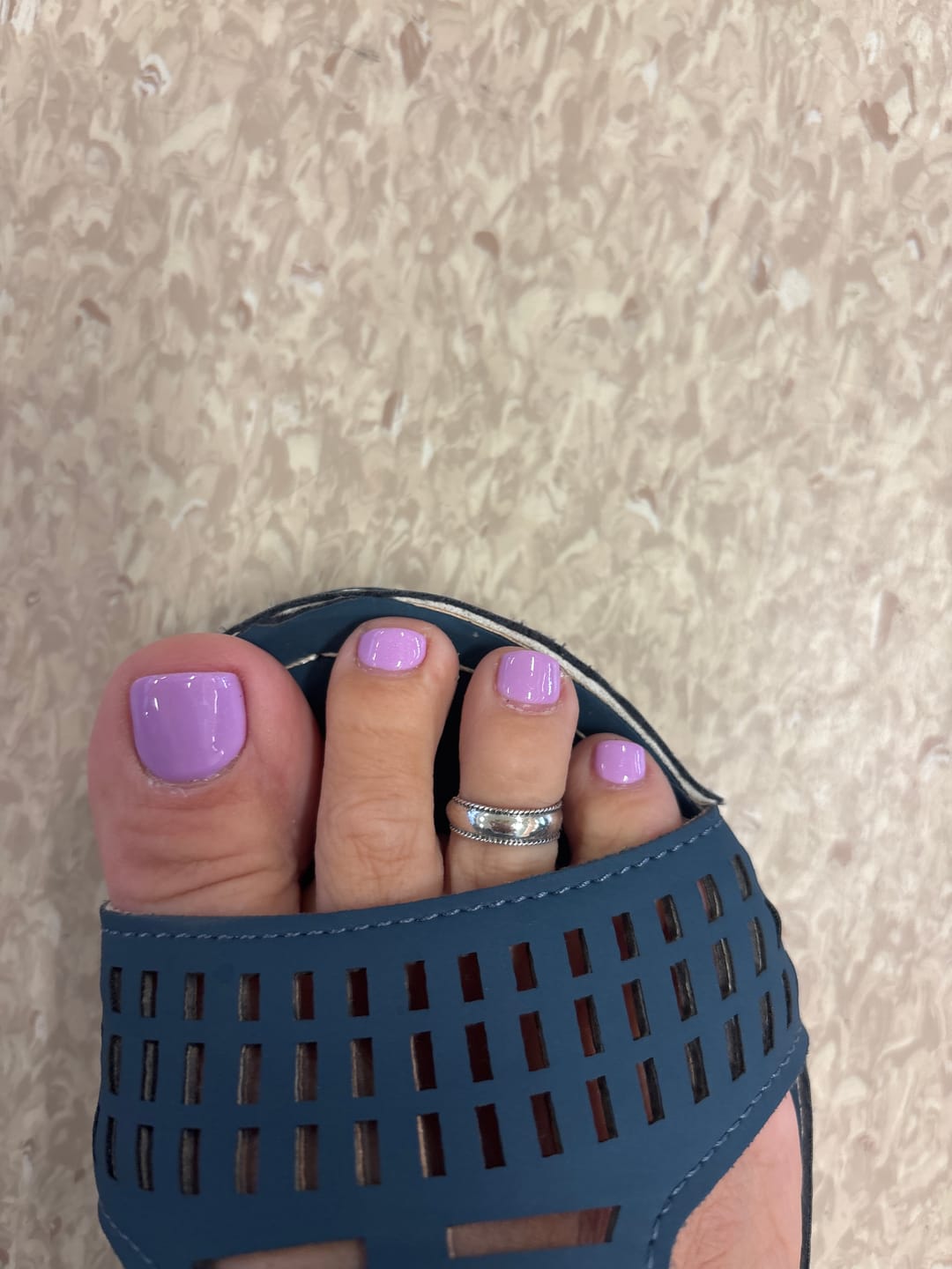 Customer photo review of 925 Sterling Silver Classic Toe Ring