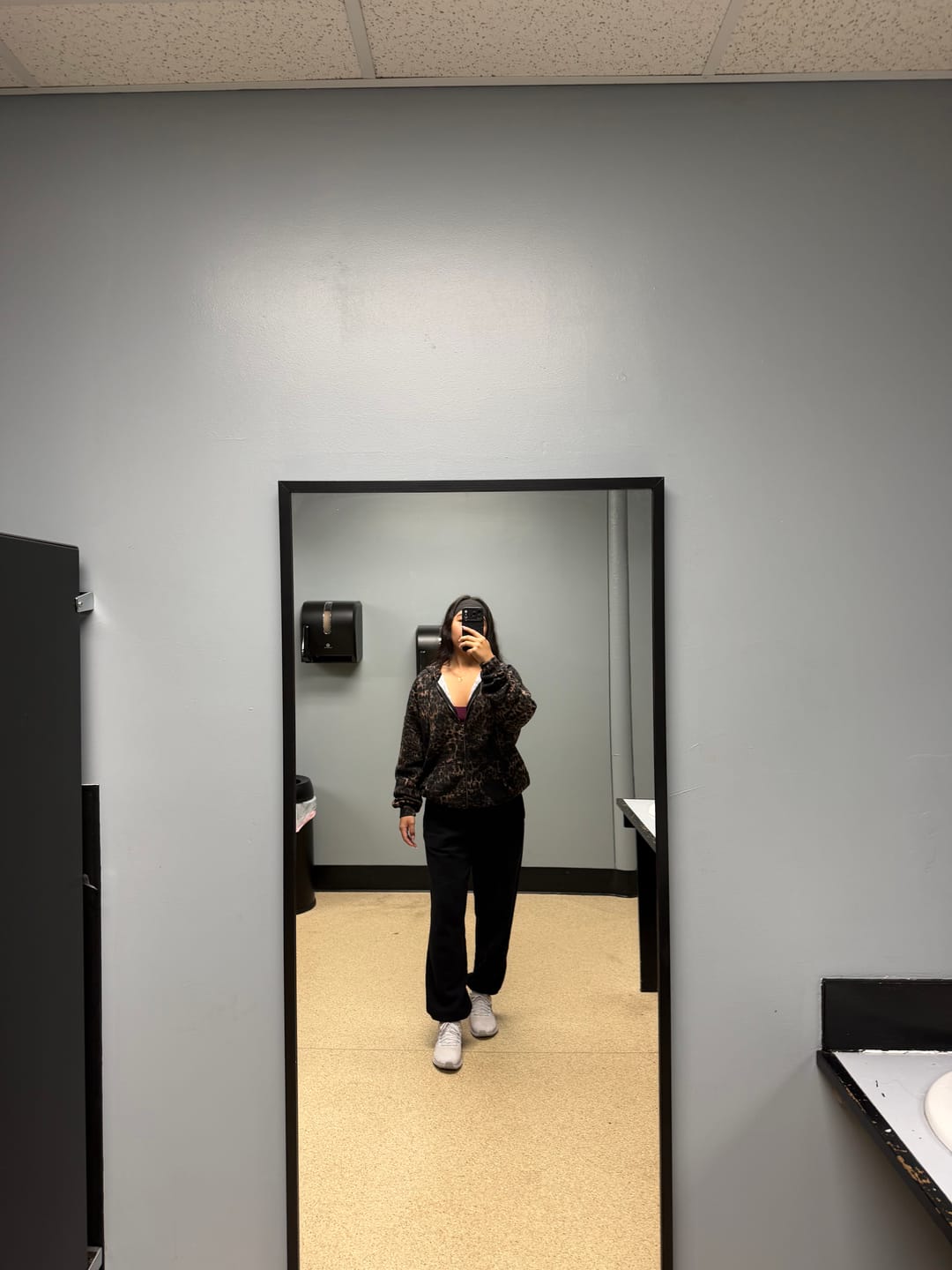 Customer photo review of W533 Flashback Zip Hoodie