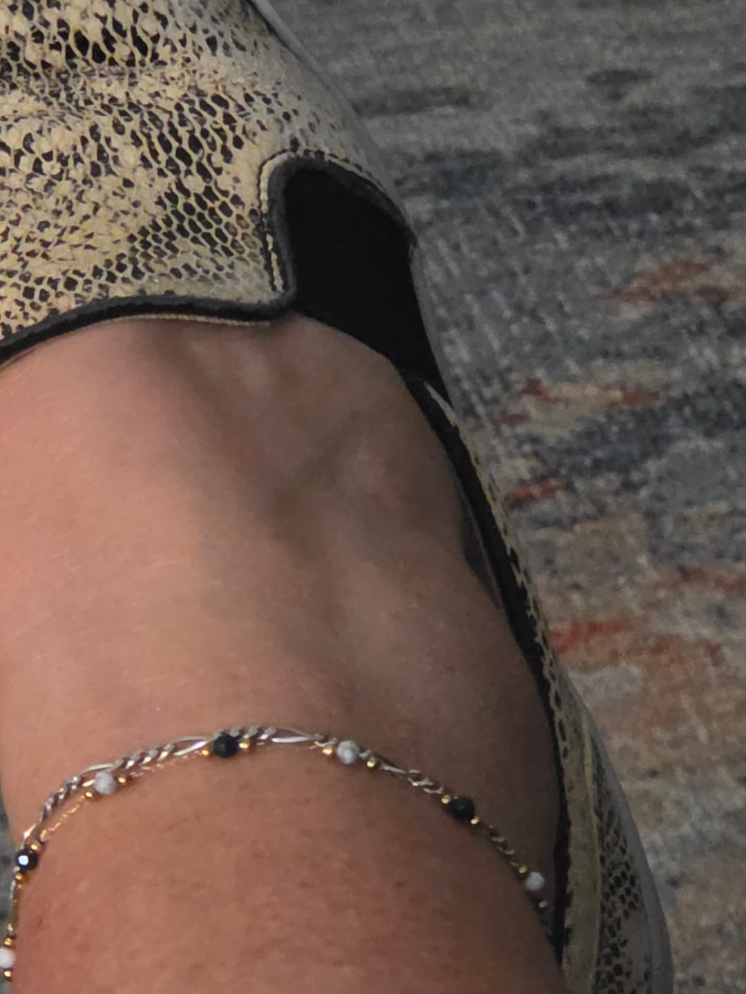 Customer photo review of Turquoise Blue & Pearl Bead Bracelet