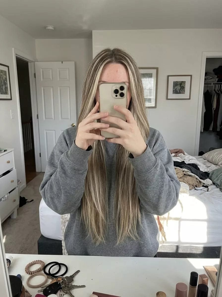 Customer photo review of Flat Weft Extensions Virgin Hair Highlight Brown With Blonde #P8/60