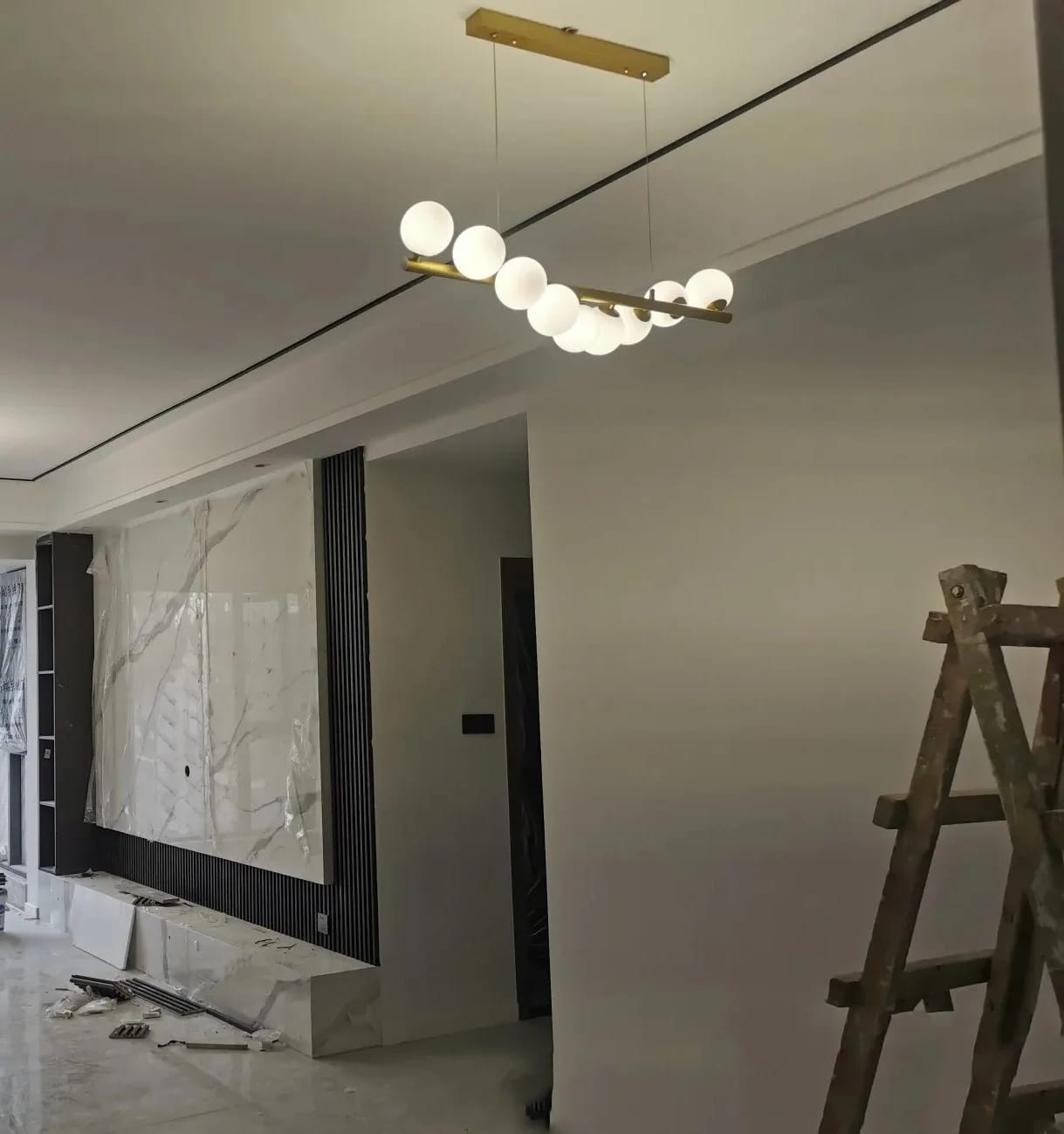 Customer photo review of Gold Linear Chandelier for Dining Table, Glass Shades, 80–120 cm