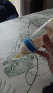 Customer photo review of Pekeyum™ · Biberón Cuchara de Silicona para Bebé | Papillas Sin Manchas