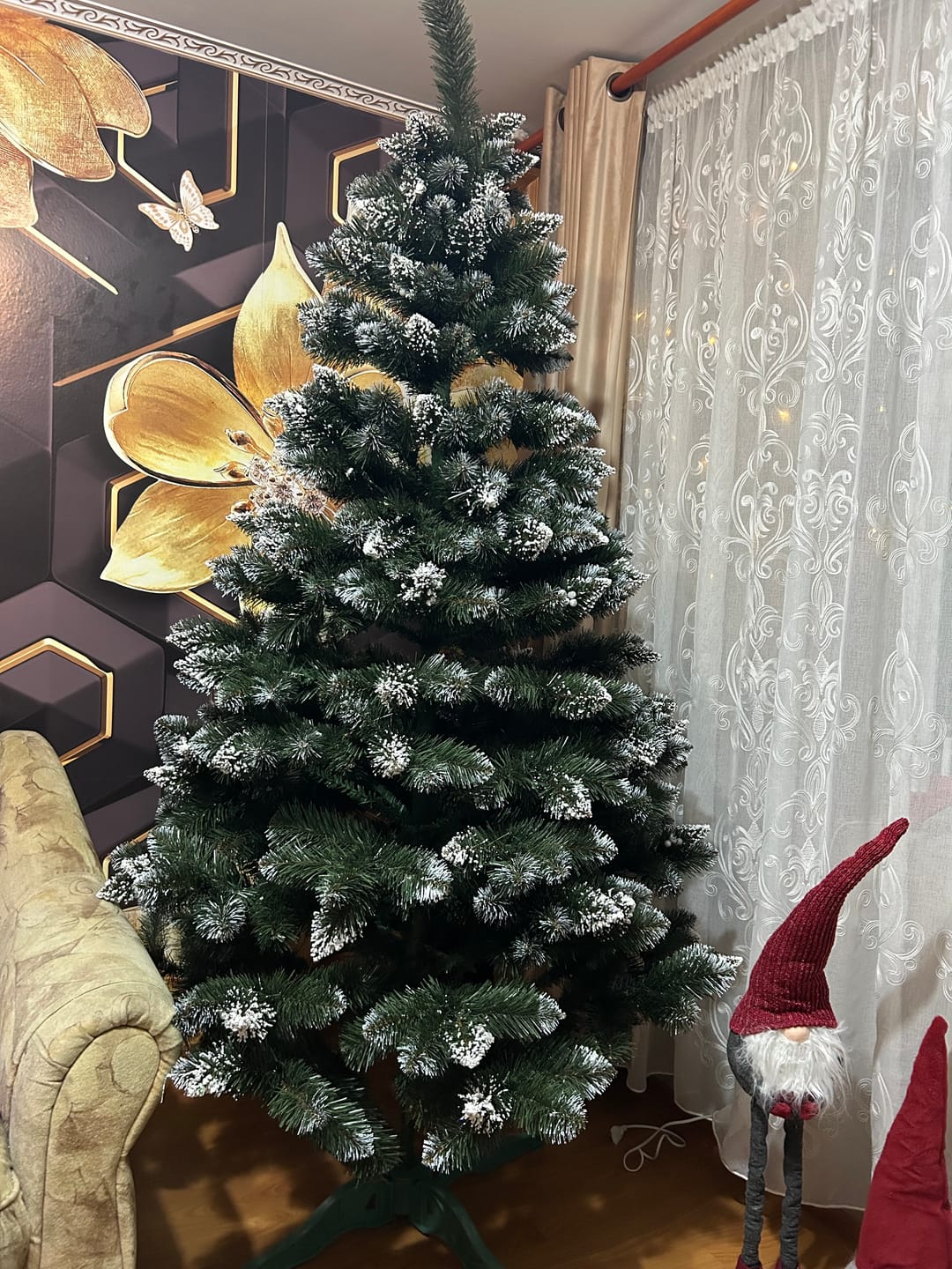 Customer photo review of Brad artificial de Crăciun Fulg de Nea, nins cu merișoare albe, 2D, 220 cm
