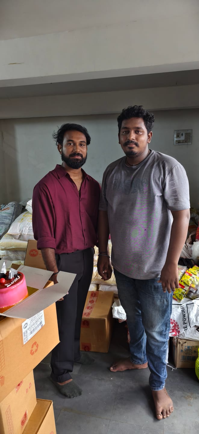Customer photo review of Dark Maroon Linen Blend Shirt
