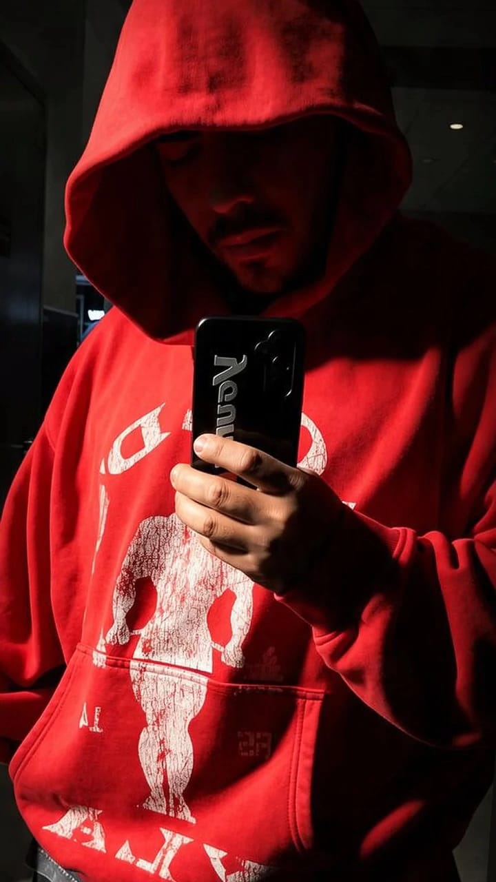 Customer photo review of 5161 - Golds Gym Classic Pullovers