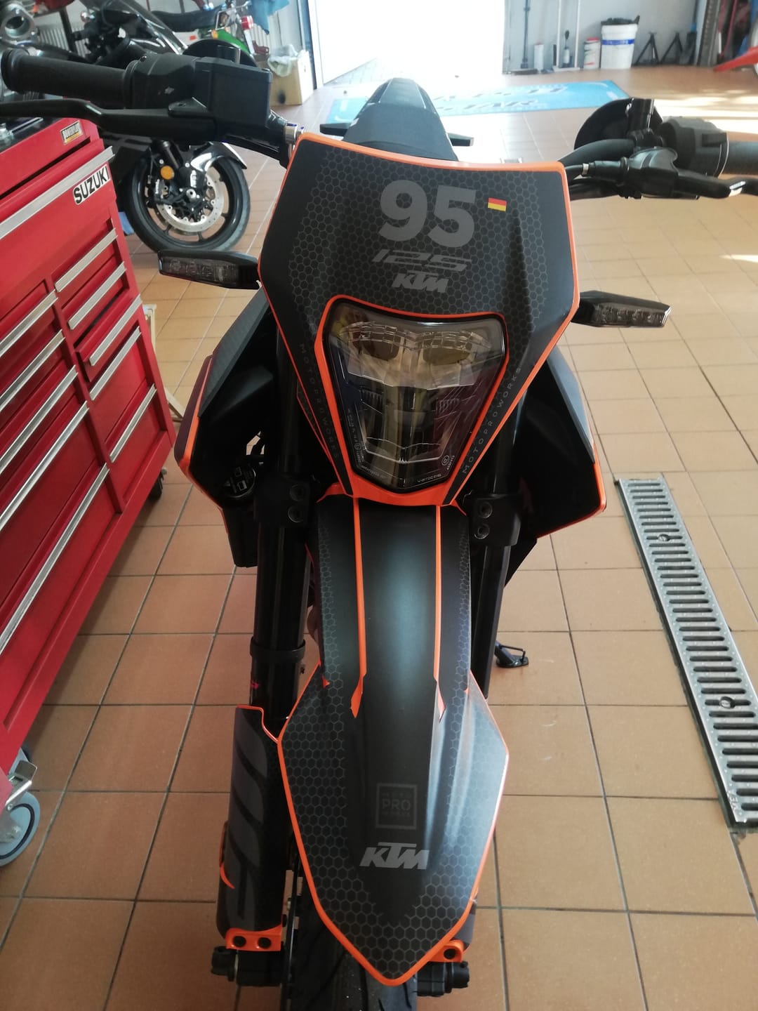 Customer photo review of KTM 125 SMC-R GRAPHICS - "RR-Tech" (Black)