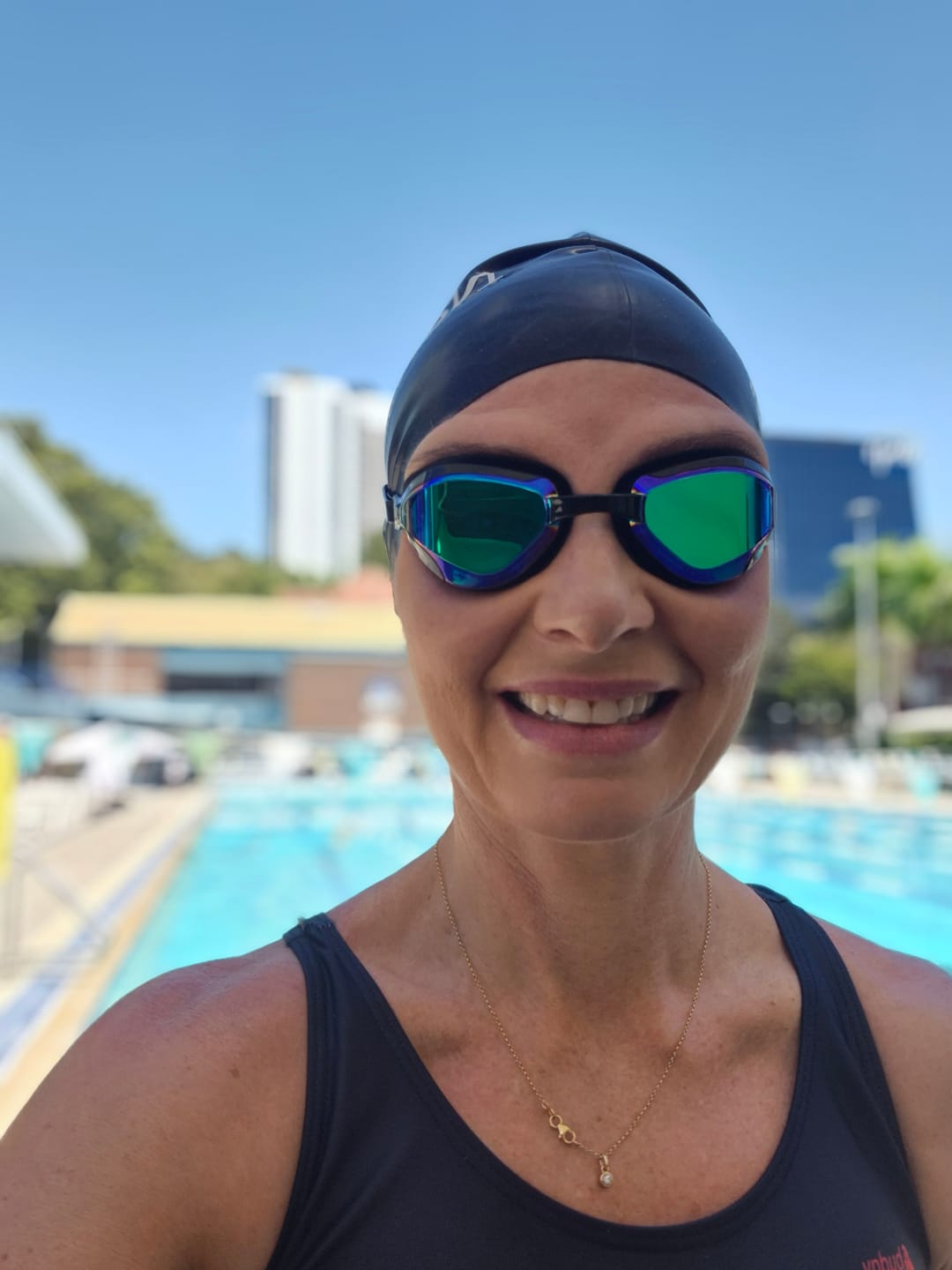 Customer photo review of NanoClear™ Viper Swim Goggles Blue Mirror - (Black)