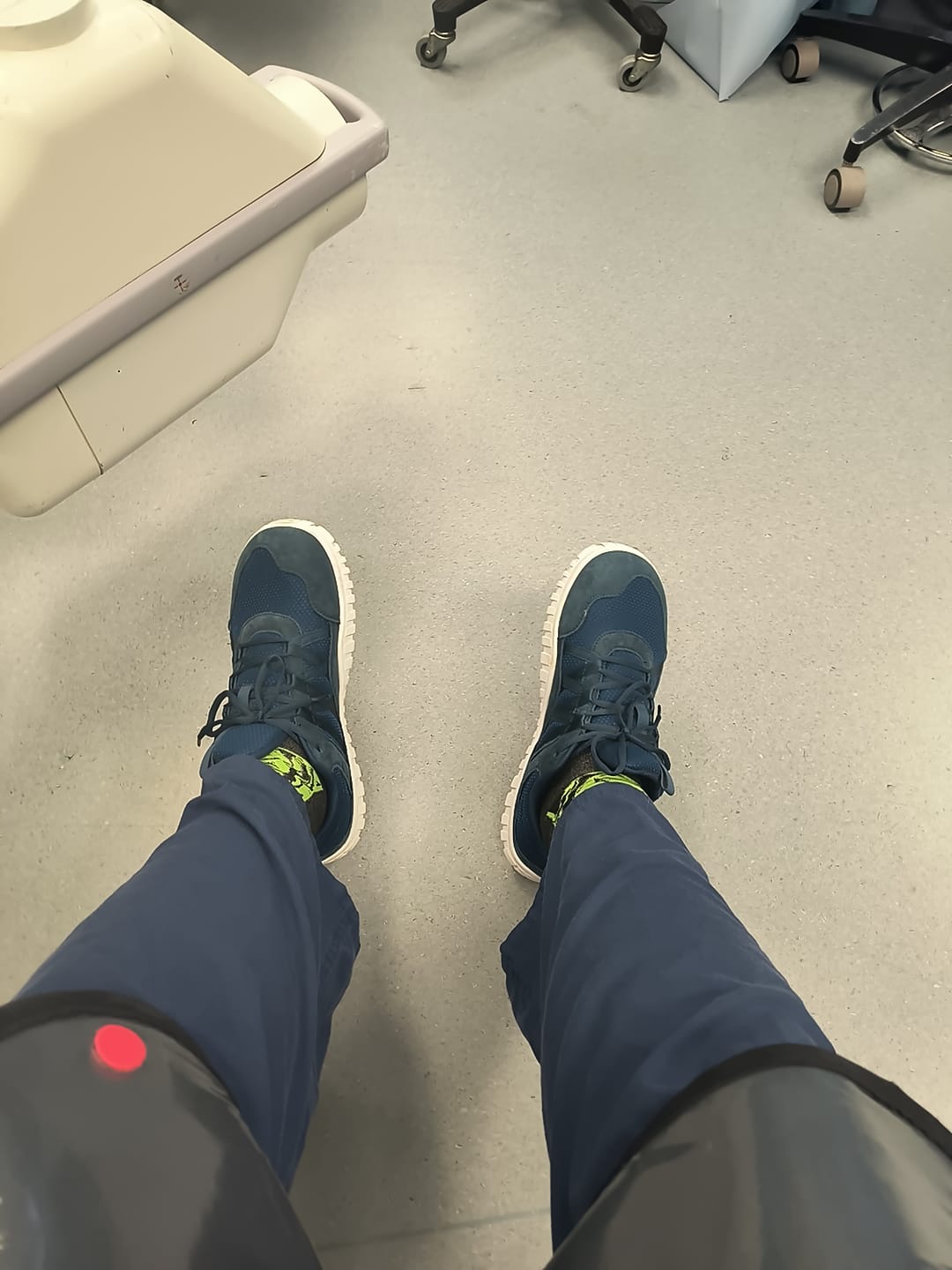 Customer photo review of Crag - Wide Toe Sneakers
